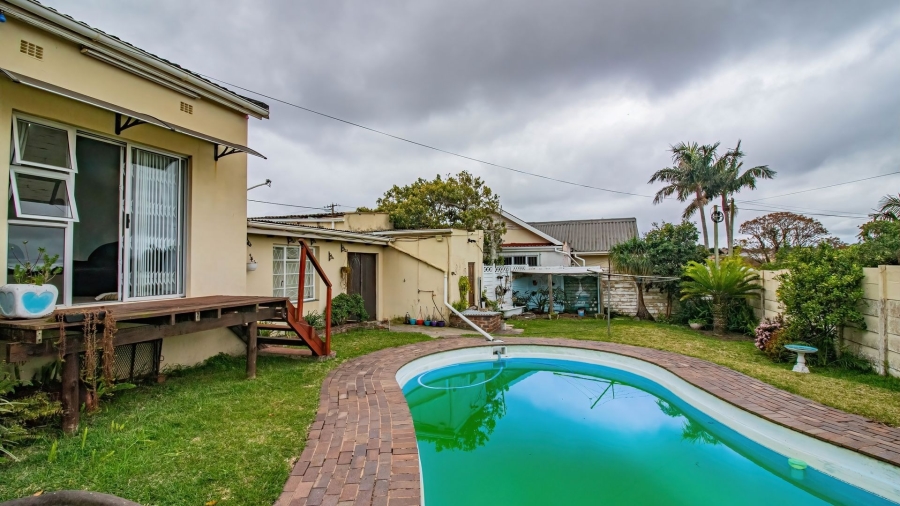 2 Bedroom Property for Sale in Cambridge West Eastern Cape